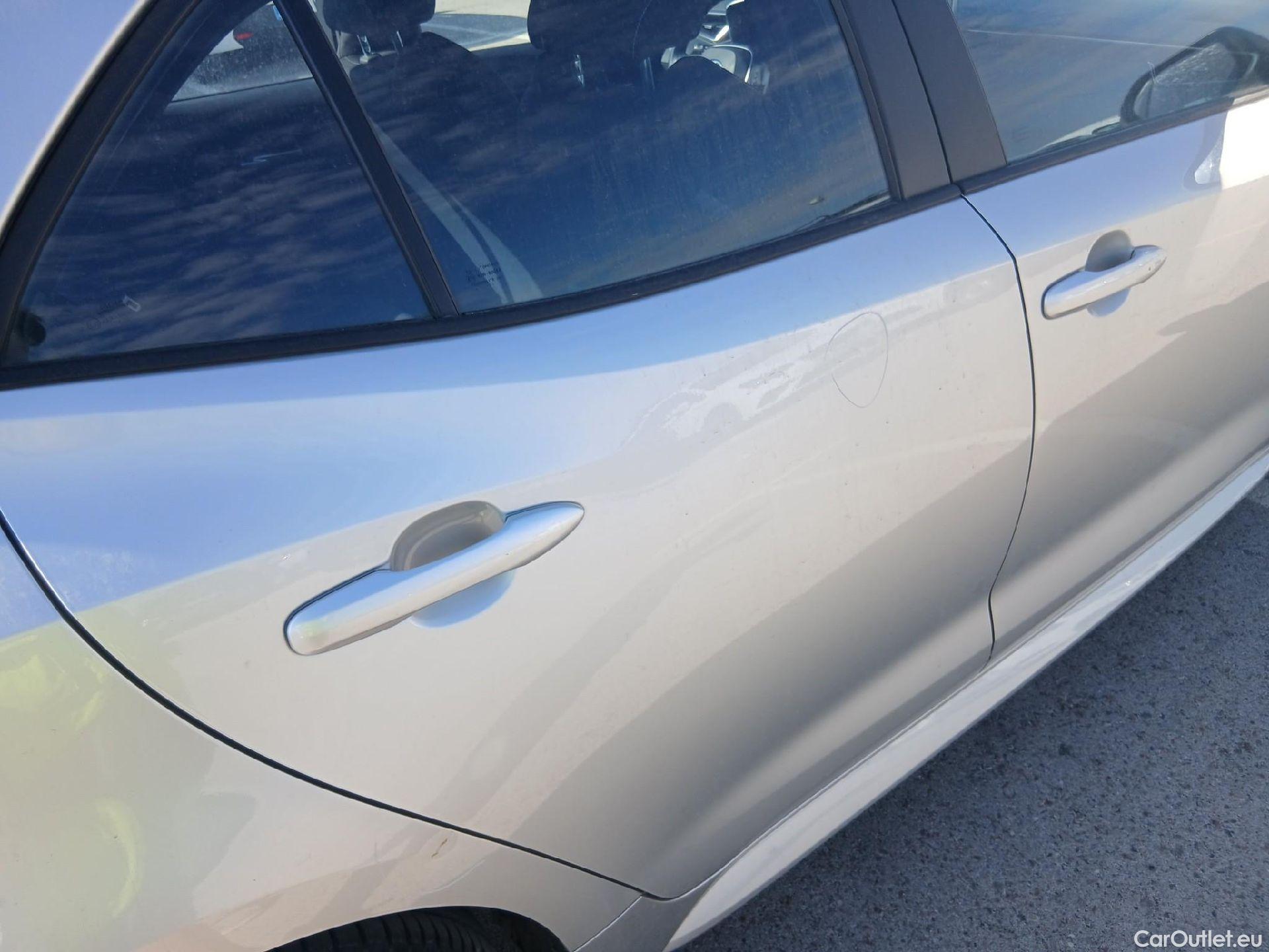  Toyota  Corolla TOYOTA  1.8 125H ACTIVE TECH E-CVT #11