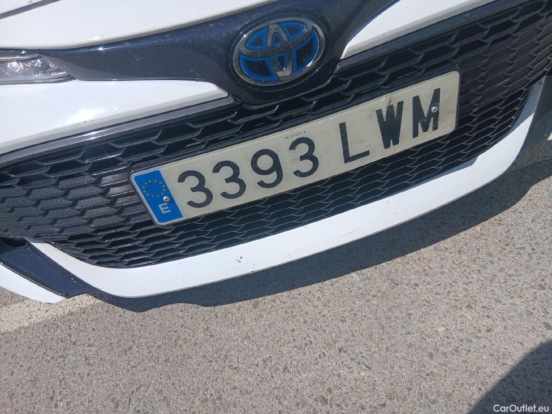  Toyota  Corolla TOYOTA  / 2019 / 5P / berlina con portón 1.8 125H BUSINESS PLUS E-CVT #4