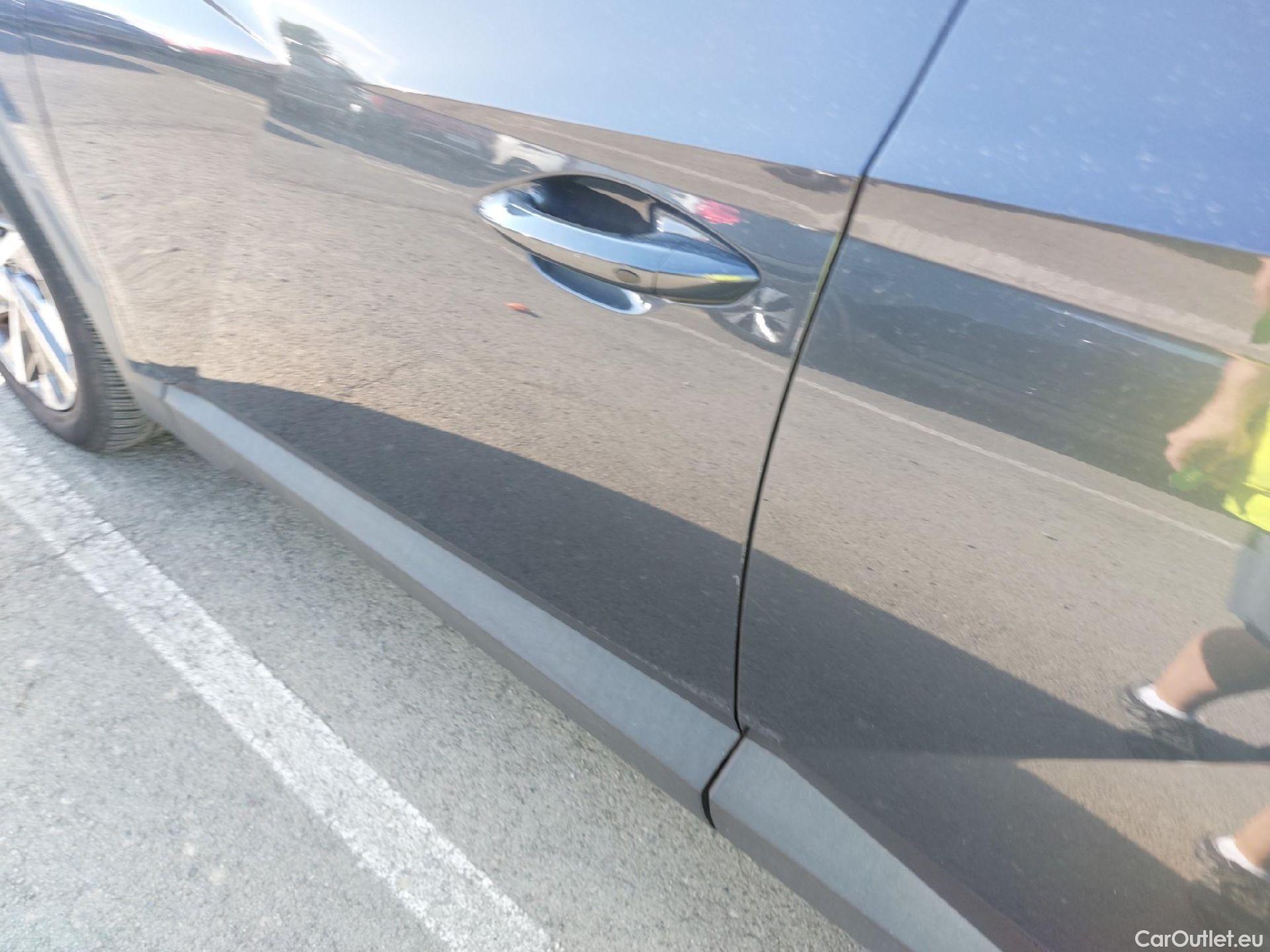  Hyundai  Tucson HYUNDAI  / 2020 / 5P / todoterreno 1.6 CRDI 100kW (136CV) 48V Tecno DCT 2C #6