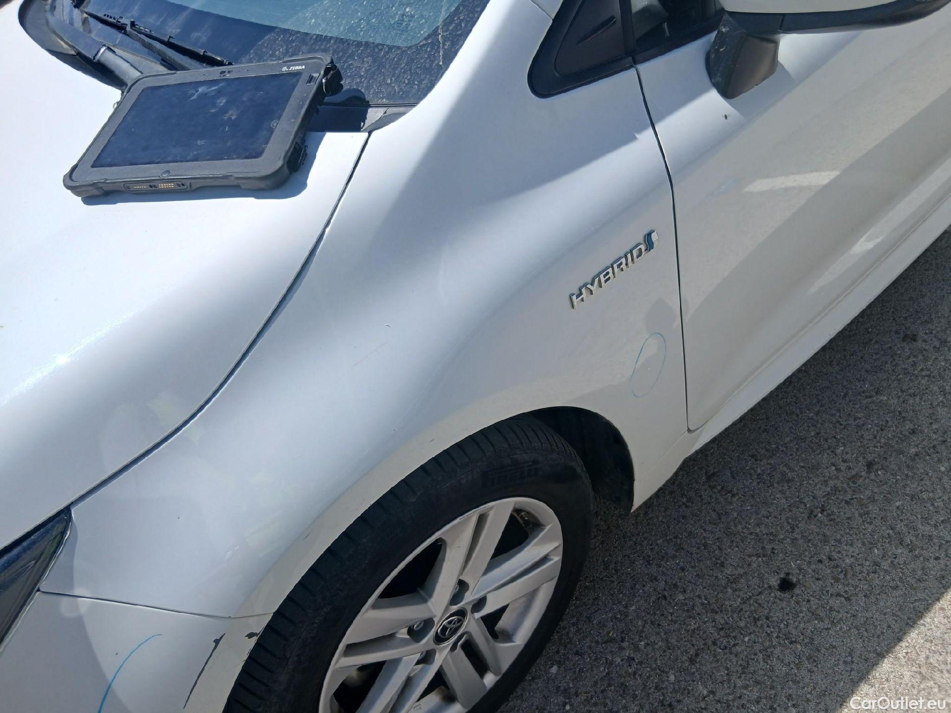  Toyota  Corolla TOYOTA  / 2019 / 5P / berlina con portón 1.8 125H BUSINESS PLUS E-CVT #9