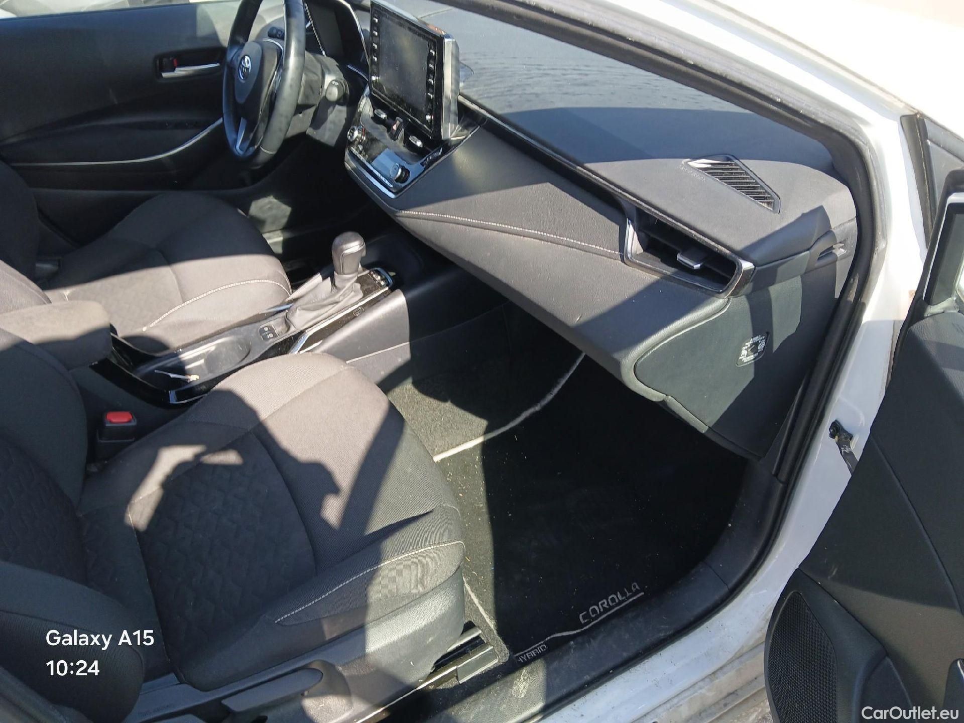  Toyota  Corolla TOYOTA  1.8 125H ACTIVE TECH E-CVT #1