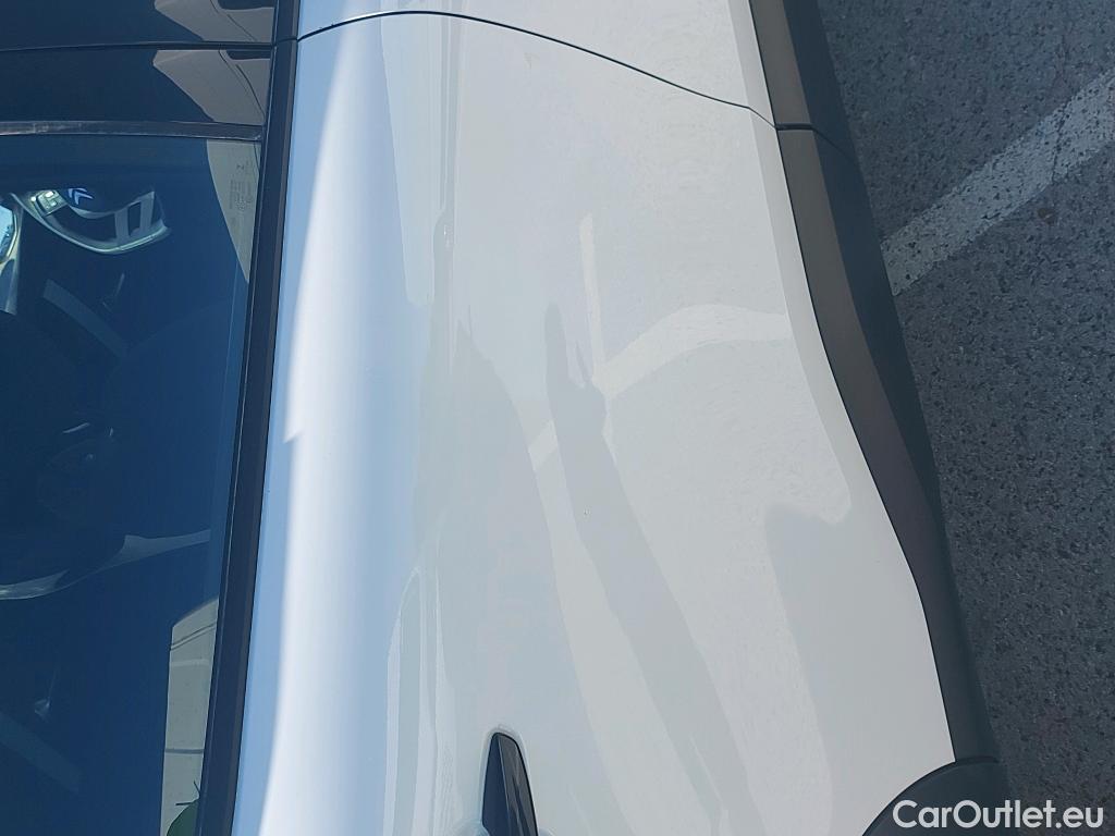  Citroen  C4 CITROEN  / 2020 / 5P / berlina con portón BlueHdi 110 S&S Live Pack #4