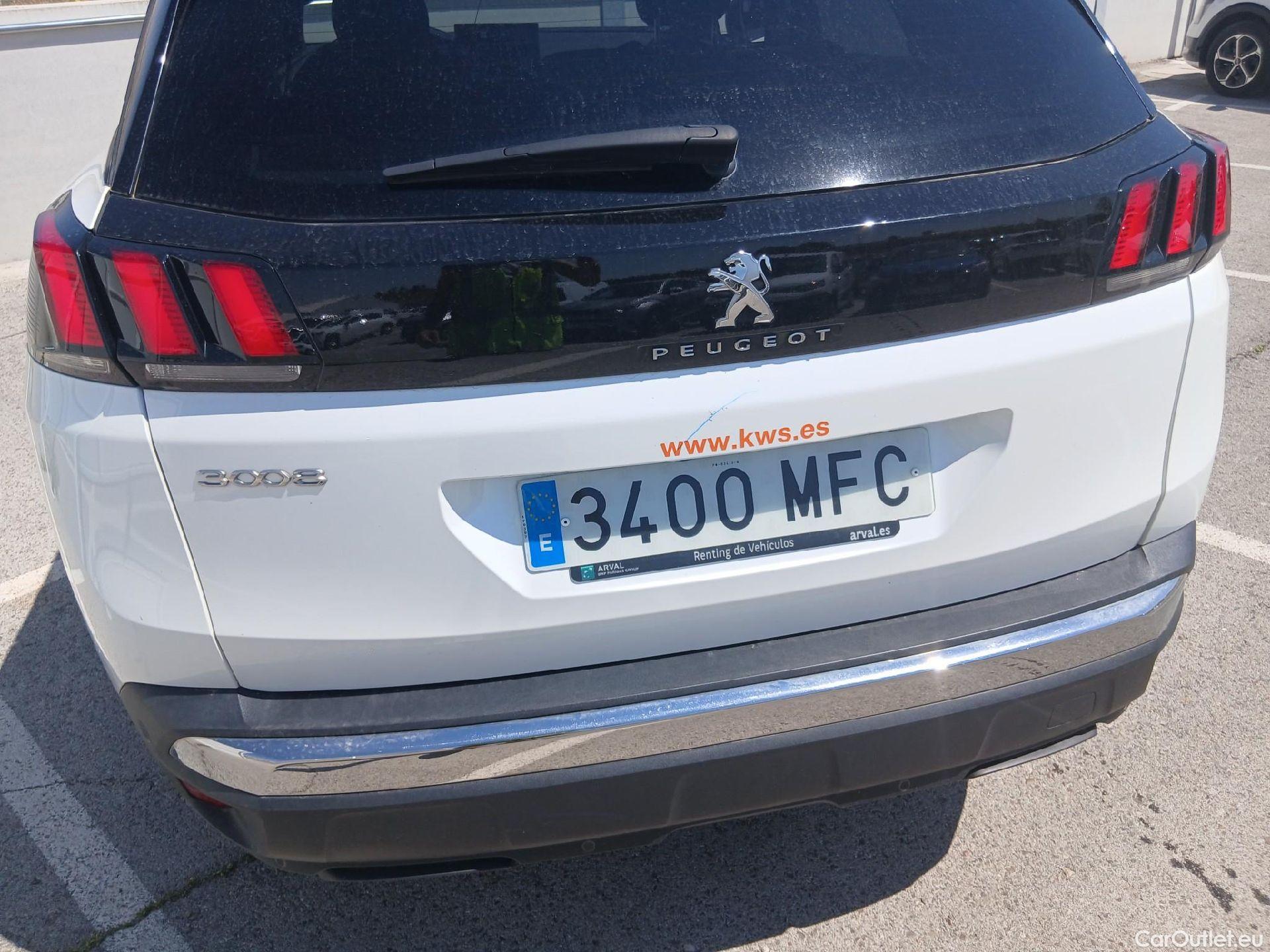  Peugeot  3008 PEUGEOT  / 2020 / 5P / todoterreno 1.5 BlueHDi 96kW S&S Allure Pack EAT8 #28