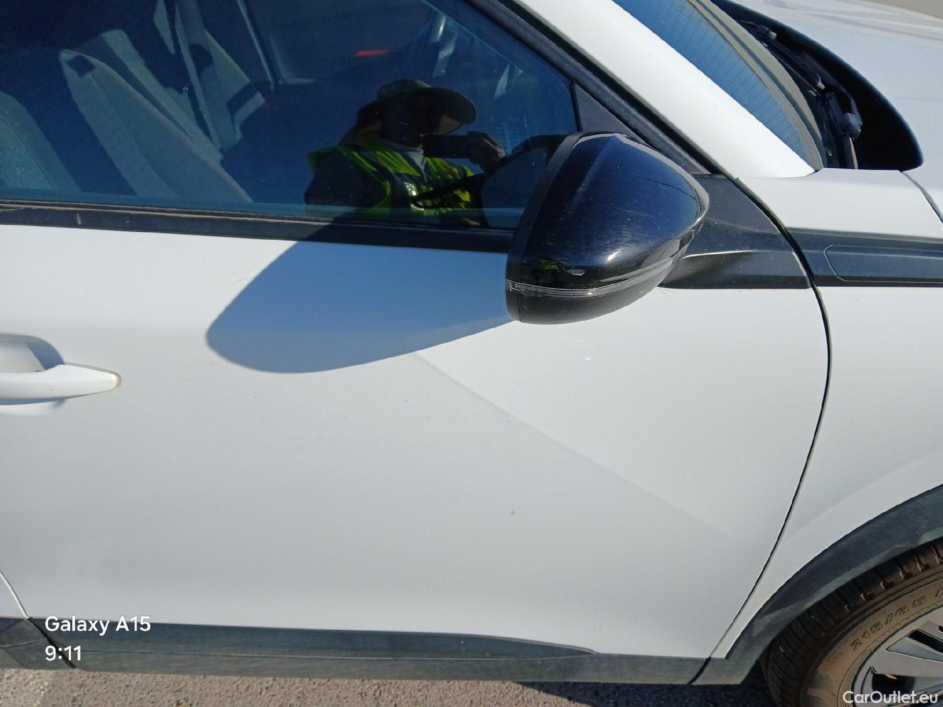  Peugeot  2008 PEUGEOT  / 2019 / 5P / todoterreno Active BlueHDI 81kW (110CV) #13
