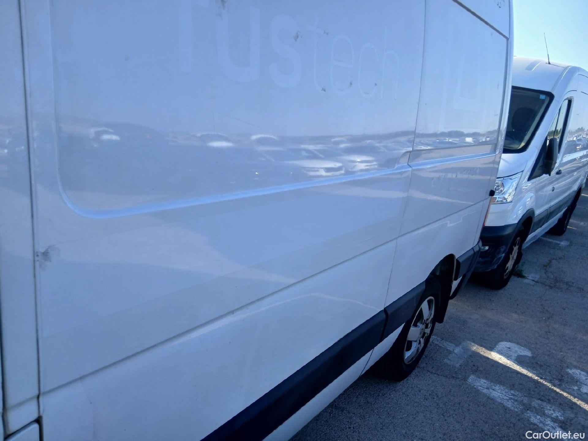  Nissan  NV400 NISSAN  / 2011 / 4P / furgón L2H2 3,5T 2.3dCi EU6 96kW FWD BASIC #14