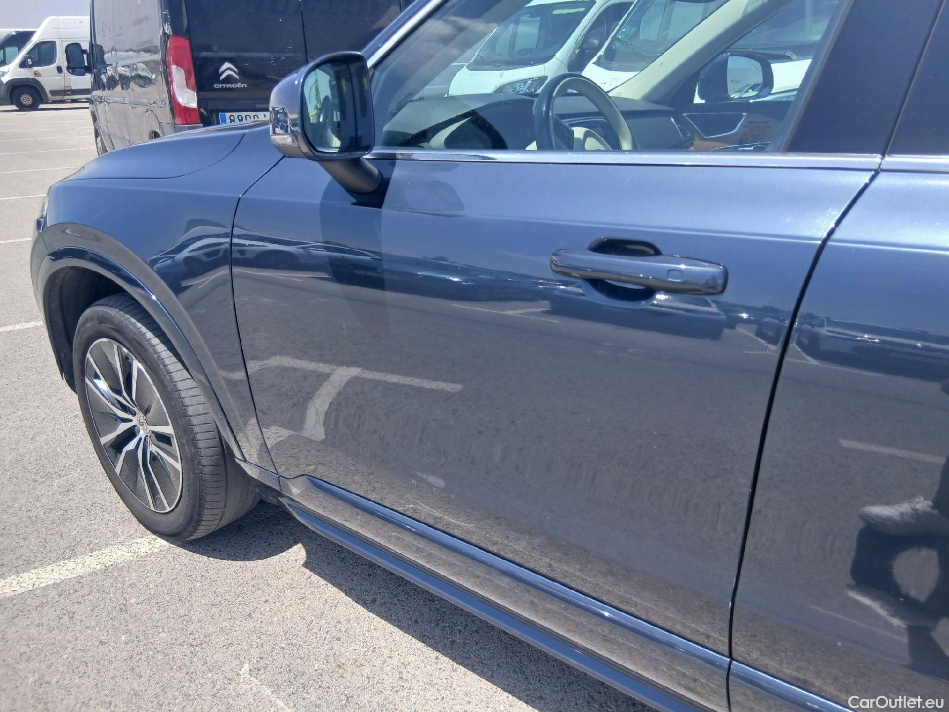  Volvo  XC90 VOLVO  / 2019 / 5P / todoterreno 2.0 B5 D AWD Momentum Pro Auto #15