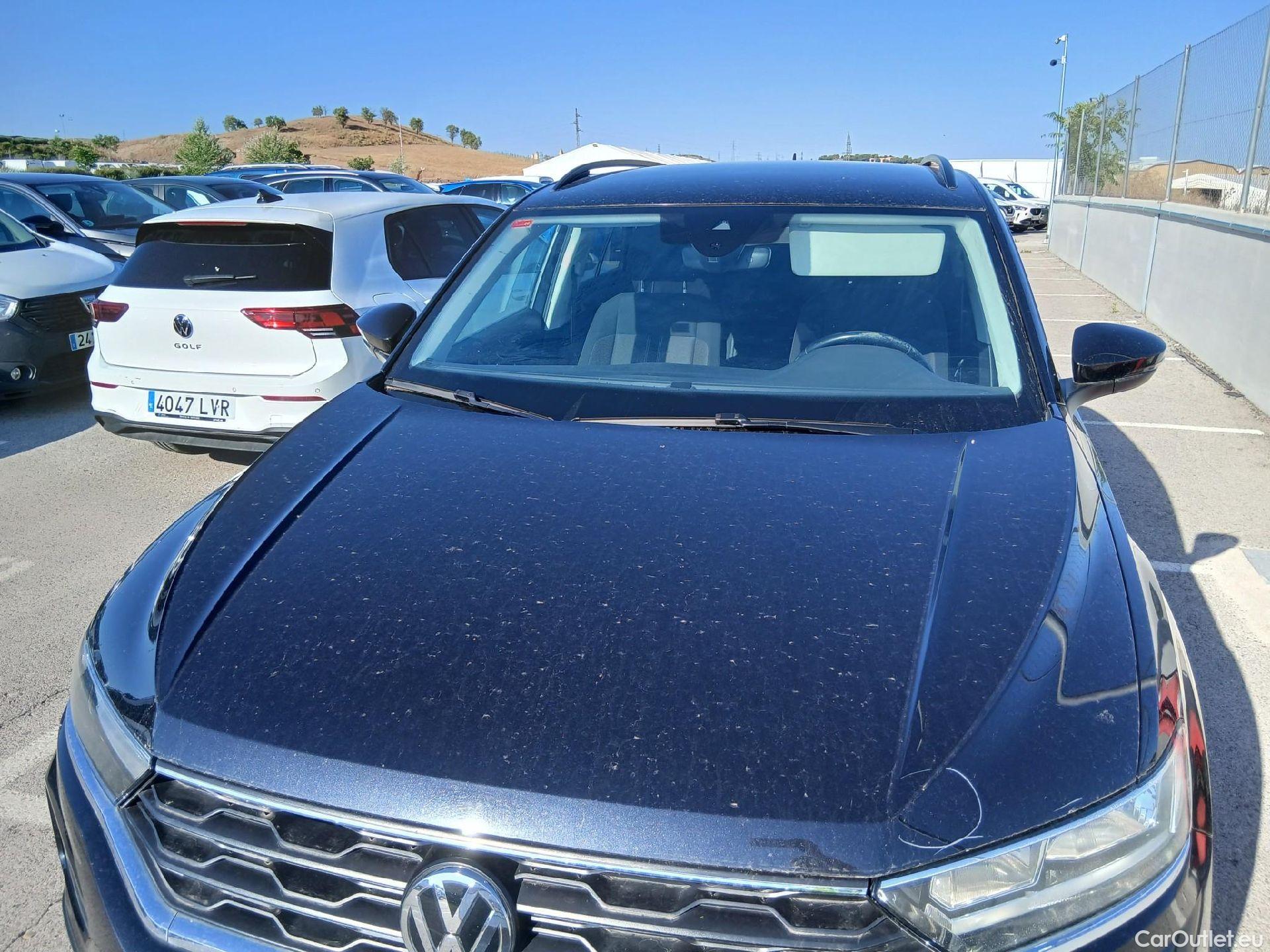  Volkswagen  T-ROC VOLKSWAGEN  / 2017 / 5P / todoterreno Advance 1.6 TDI 85 kw (115CV) (AC) #4