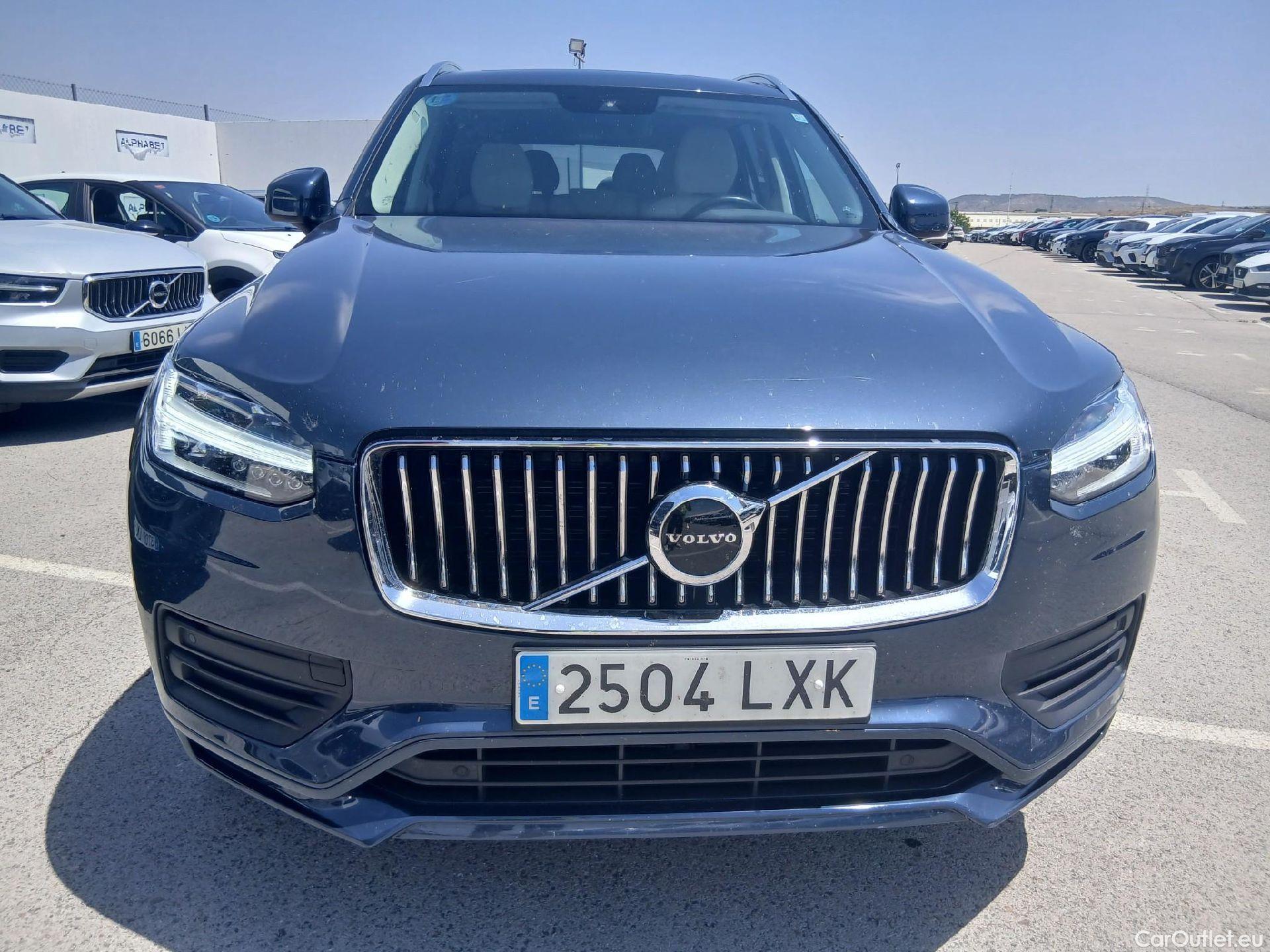  Volvo  XC90 VOLVO  / 2019 / 5P / todoterreno 2.0 B5 D AWD Momentum Pro Auto #3
