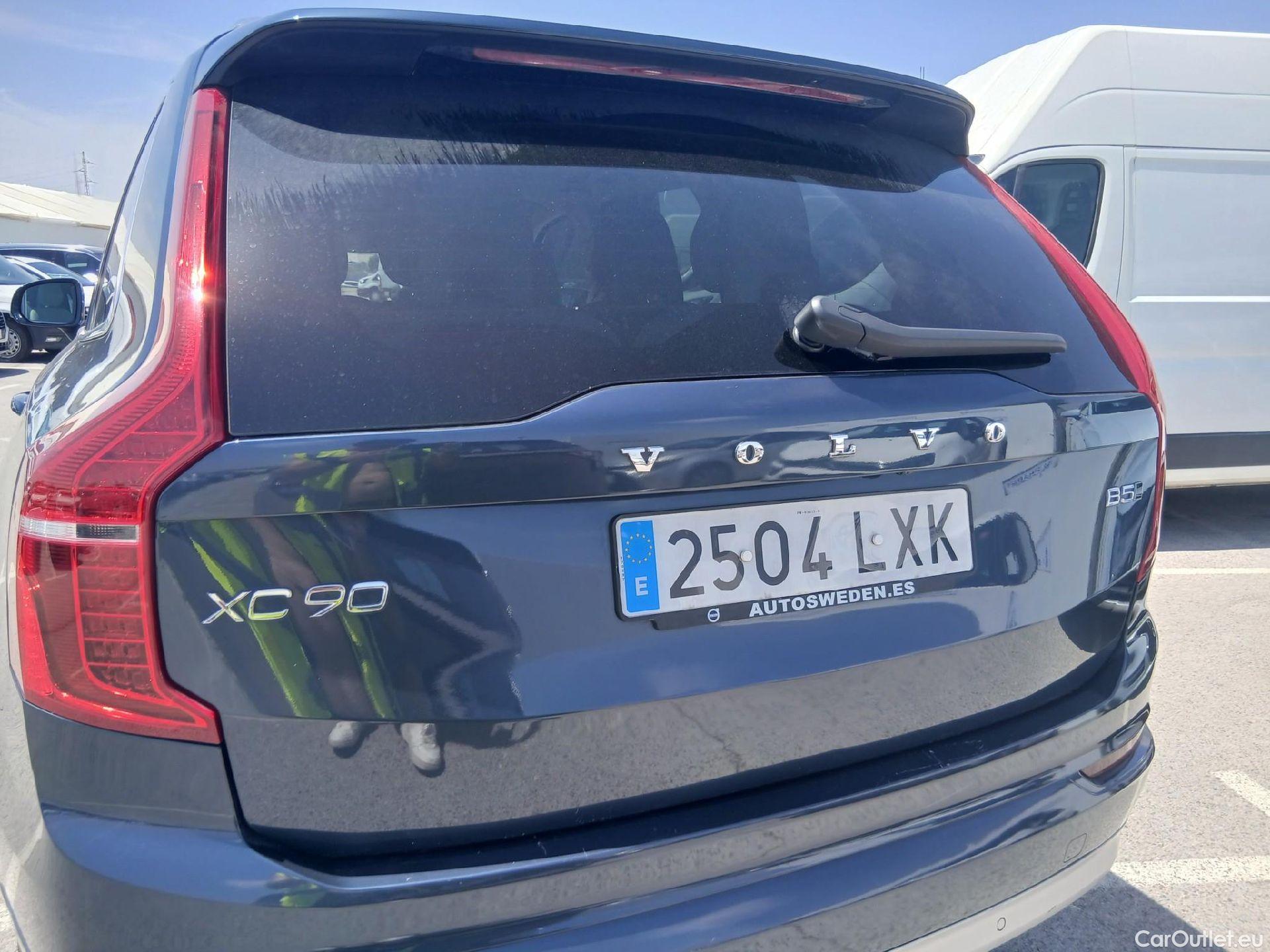  Volvo  XC90 VOLVO  / 2019 / 5P / todoterreno 2.0 B5 D AWD Momentum Pro Auto #34