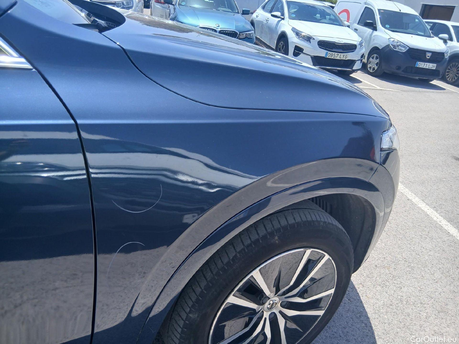  Volvo  XC90 VOLVO  / 2019 / 5P / todoterreno 2.0 B5 D AWD Momentum Pro Auto #42