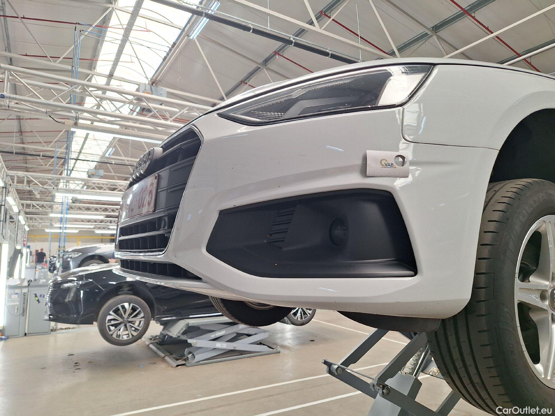  Audi  A4 Audi,  Berline FL'19, Audi  2.0 30 TDi 100kW S tronic Business Ed 4d #24
