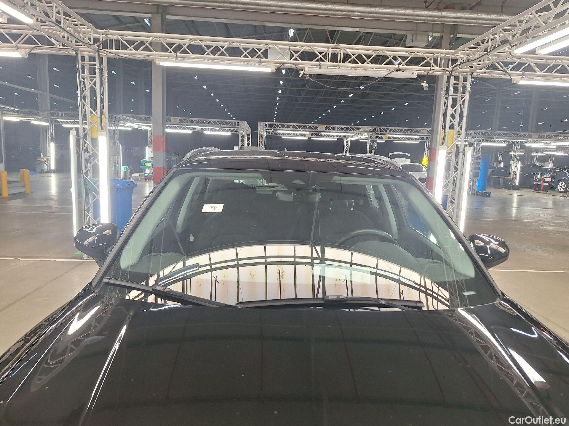  Audi  Q3 Audi,  '18, Audi  35 TFSI S tronic Bus. Ed. Attraction 5d #1