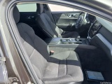  Volvo  V60 VOLVO  / 2018 / 5P / familiar 2.0 B4 (D) Momentum Auto #6