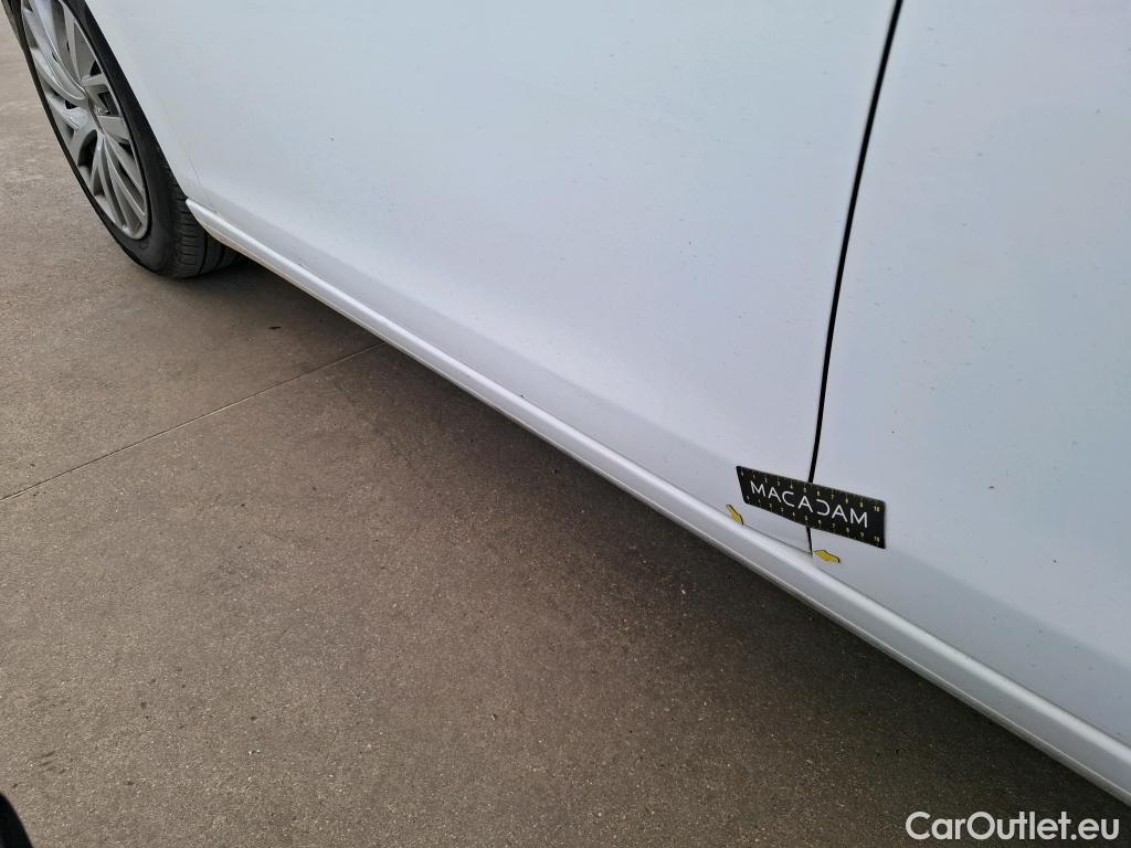  Peugeot  308  Active Pack 1.5 HDI 100CV BVM6 E6dT #54