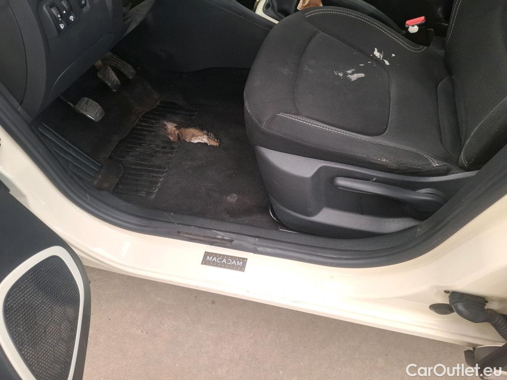  Renault  Captur  Business 0.9 TCe 90CV BVM5 E6 / TRANSFO VP/VF #82