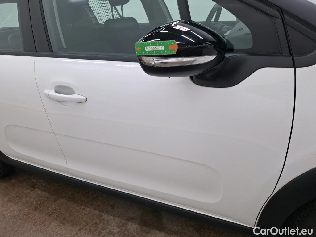  Citroen  C3  Société Feel 1.5 BlueHDI 100CV BVM6 E6d #24