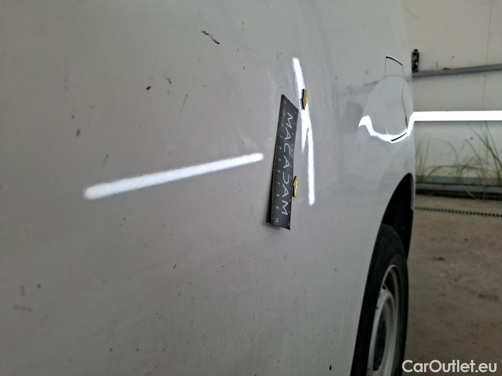  Citroen  Berlingo  Fourgon Club M 650 1.5 BlueHDi 100CV BVM6 E6d #42