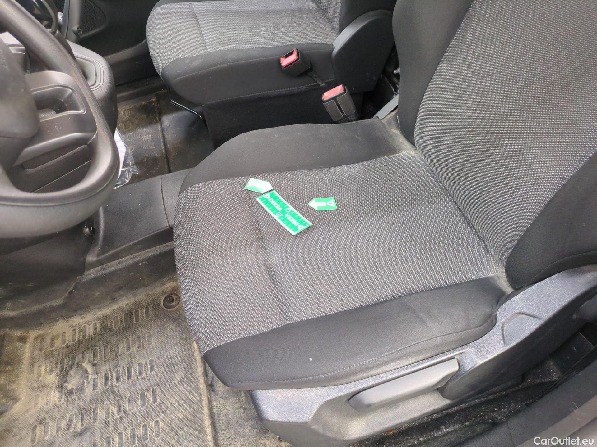  Citroen  Berlingo  Fourgon Club M 650 1.5 BlueHDi 75CV BVM5 E6dT #4