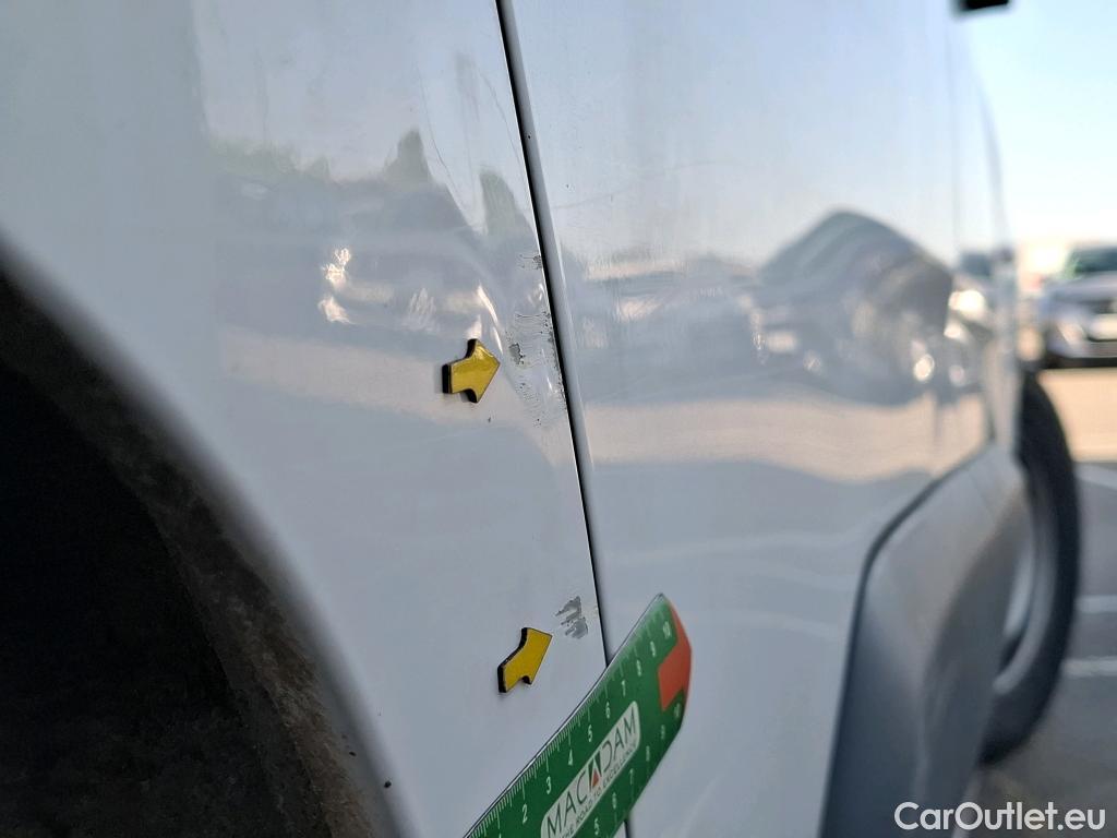 Citroen  Berlingo  Fourgon Worker M 1000 1.2 PureTech 130CV BVA8 E6d #19