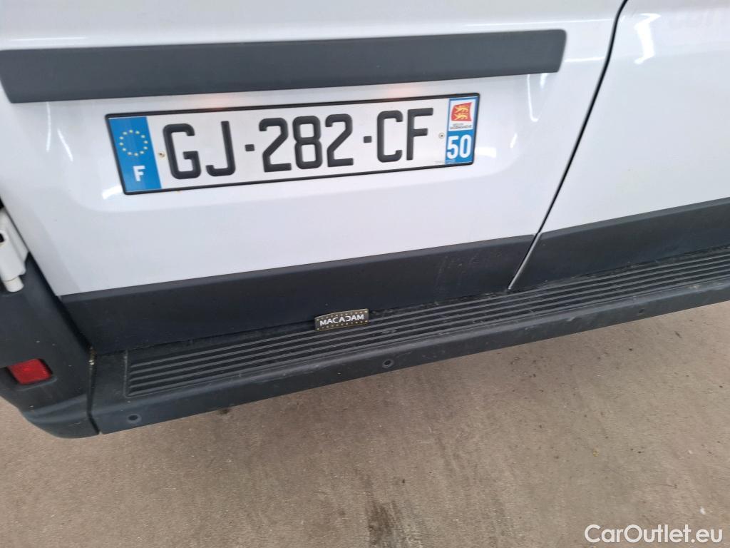  Fiat  Ducato FIAT   2014  4P  Fourgon tôlé H3 Power 120 3 0 C H1 Pack #19