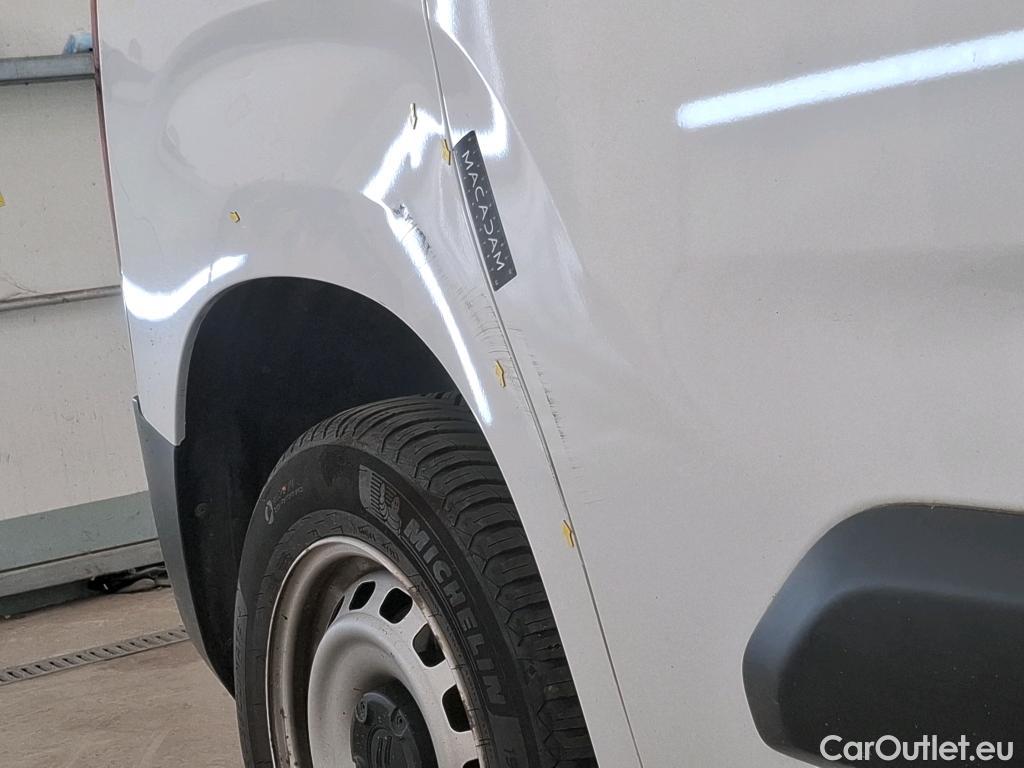  Citroen  Berlingo CITROEN  Van / 2018 / 4P / Fourgonnette Taille M 650kg BlueHDi 100 S&S BVM Club #5