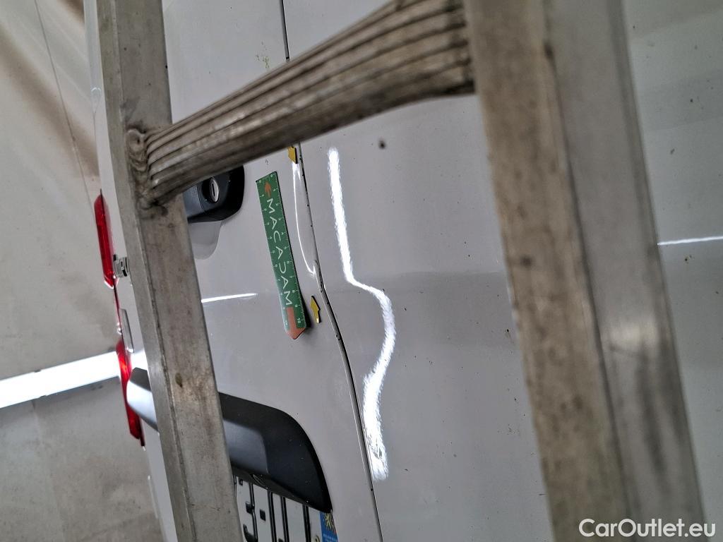  Citroen  Jumpy CITROEN  VU 4p Fourgon M BlueHDi 120 S&S BVM6 (340 Nm) Driver #28