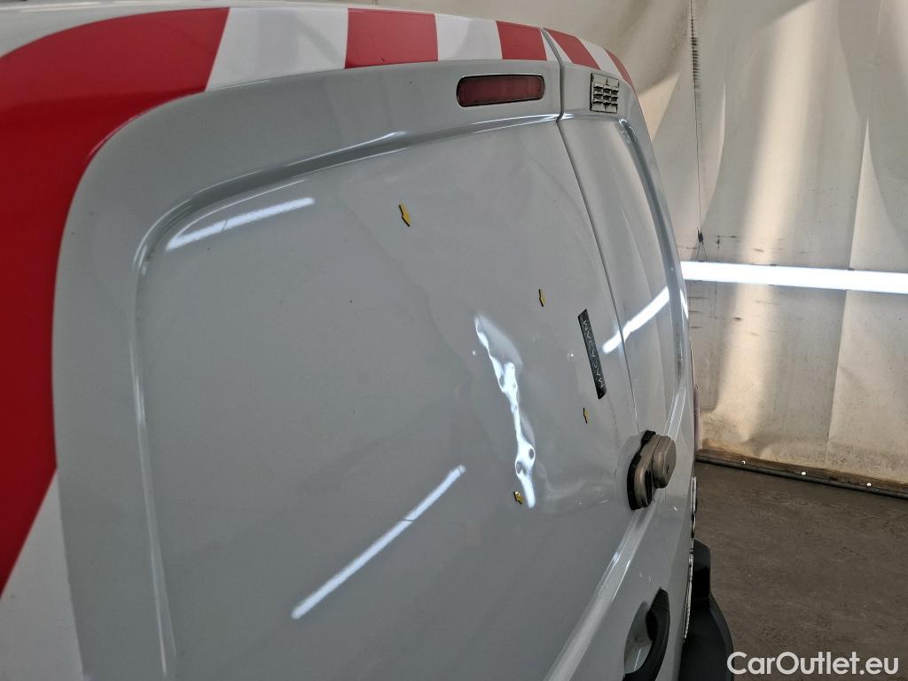  Citroen  Berlingo CITROEN  Van / 2018 / 4P / Fourgonnette Taille M 650kg BlueHDi 100 S&S BVM Club #29