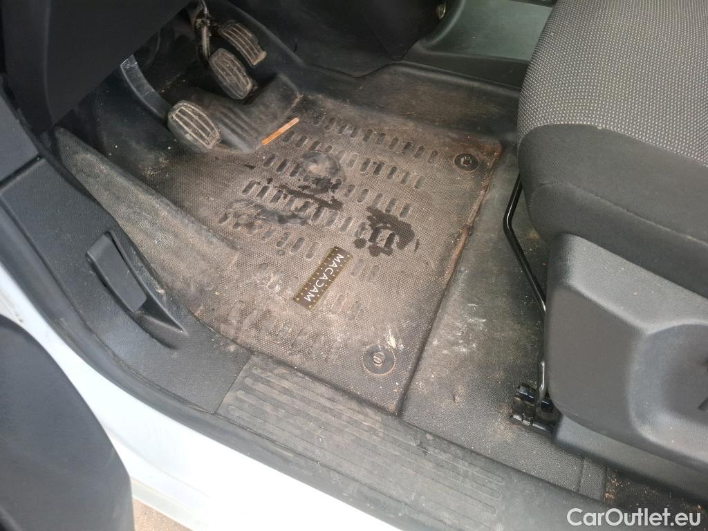  Citroen  Berlingo CITROEN  Van / 2018 / 4P / Fourgonnette Taille M 650kg BlueHDi 100 S&S BVM Club #57