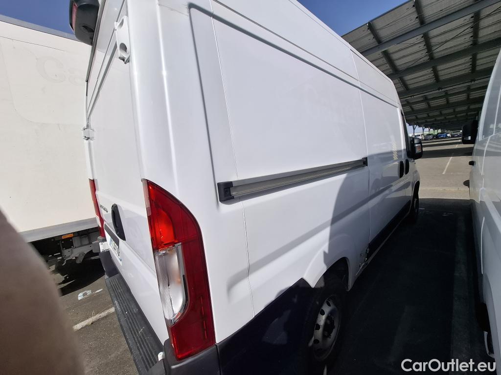  Fiat  Ducato FIAT  2014 4P Fourgon tôlé 3.0 M H2 2.3 Multijet 120 Pack Pro Nav #16