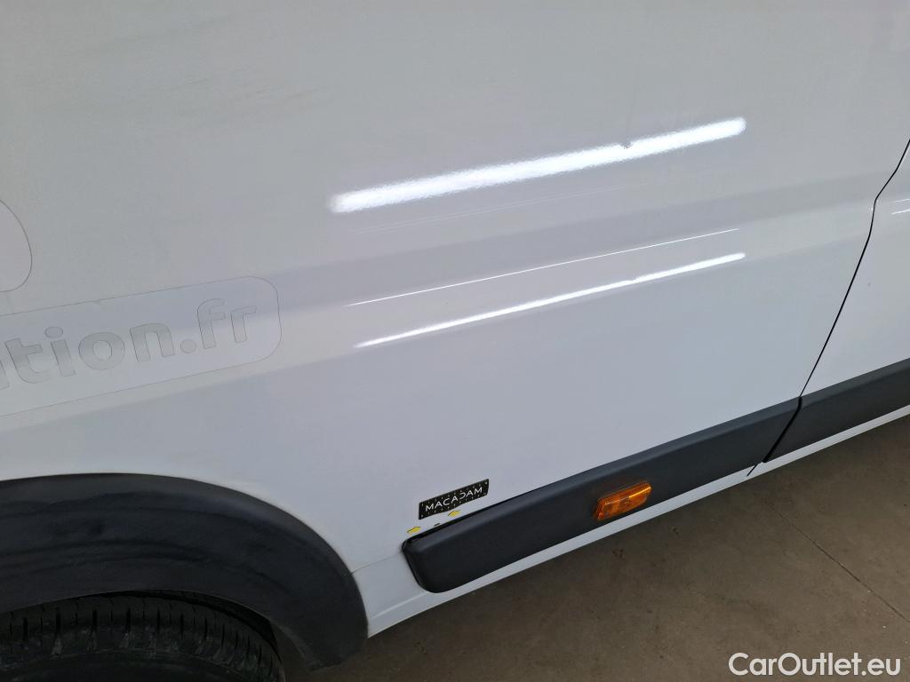  Fiat  Ducato FIAT  2014  4P  Fourgon tôlé Maxi 35 XL H2 2 3 Mjet 140 Pack Pro Nav #49