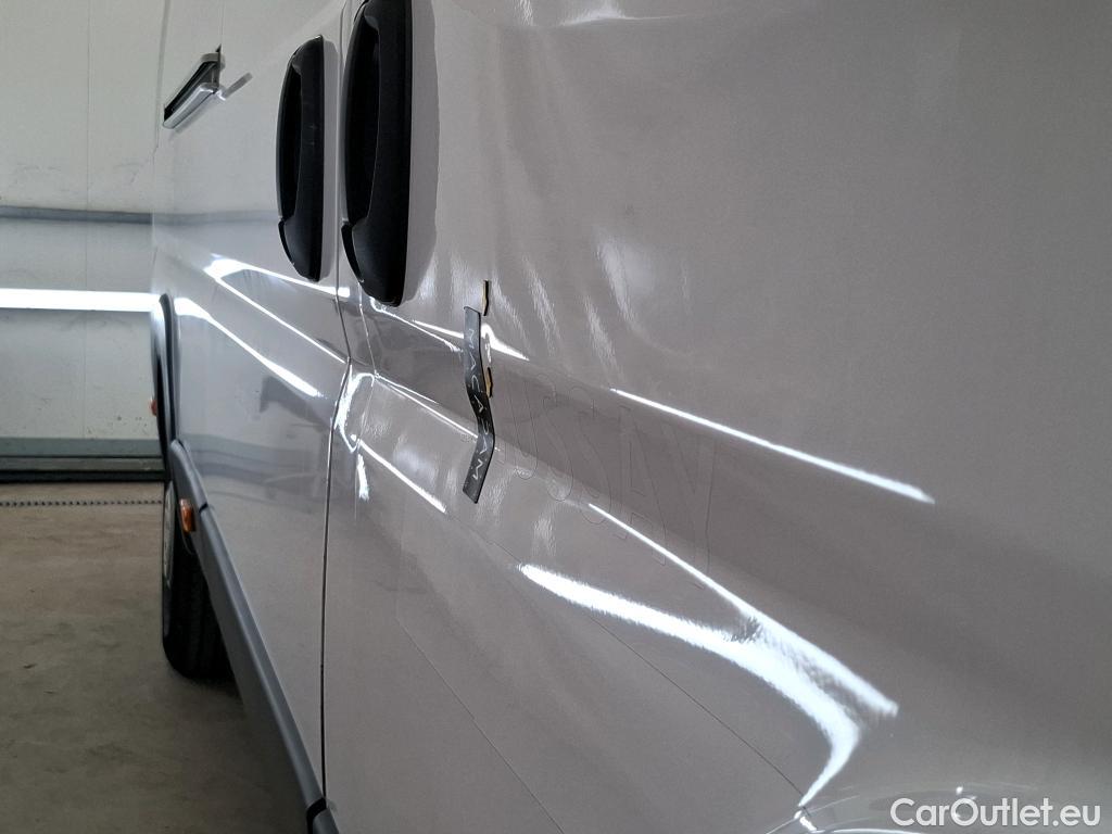  Fiat  Ducato FIAT  2014  4P  Fourgon tôlé Maxi 35 XL H2 2 3 Mjet 140 Pack Pro Nav #52