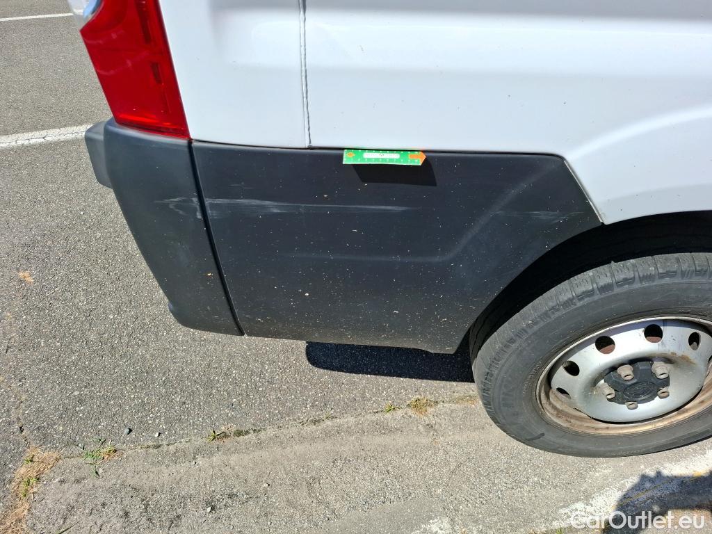  Fiat  Ducato FIAT  2014 4P Fourgon tôlé 3.0 M H2 2.3 Multijet 120 Pack Pro Nav #85