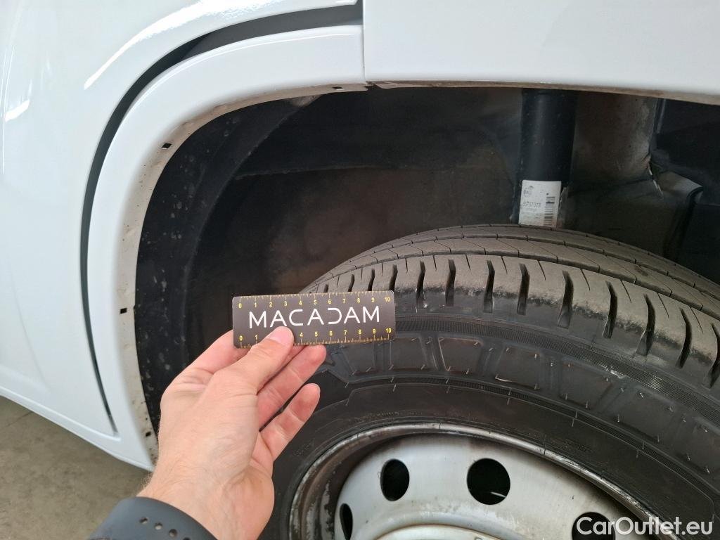  Fiat  Ducato FIAT  / 2014 / 4P / Fourgon tôlé 3.0 C H1 2.3 Multijet 120 Pack Pro Nav #39