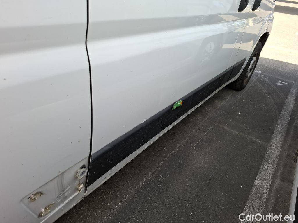  Fiat  Ducato FIAT  2014 4P Fourgon tôlé 3.0 M H2 2.3 Multijet 120 Pack Pro Nav #55
