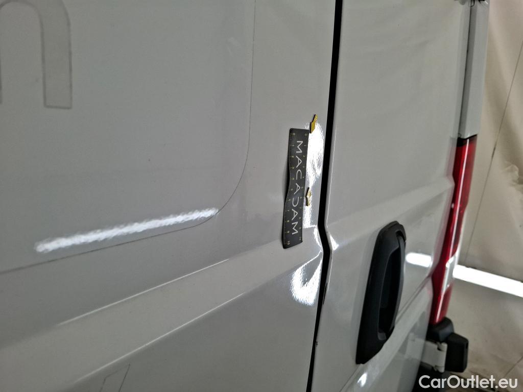  Fiat  Ducato FIAT  2014  4P  Fourgon tôlé Maxi 35 XL H2 2 3 Mjet 140 Pack Pro Nav #34