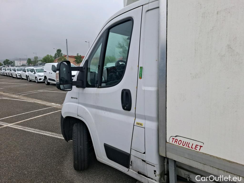  Fiat  Ducato FIAT  SC VU 2p Châssis cabine 35 L 23 Multijet 130 Pack Pro Nav #40
