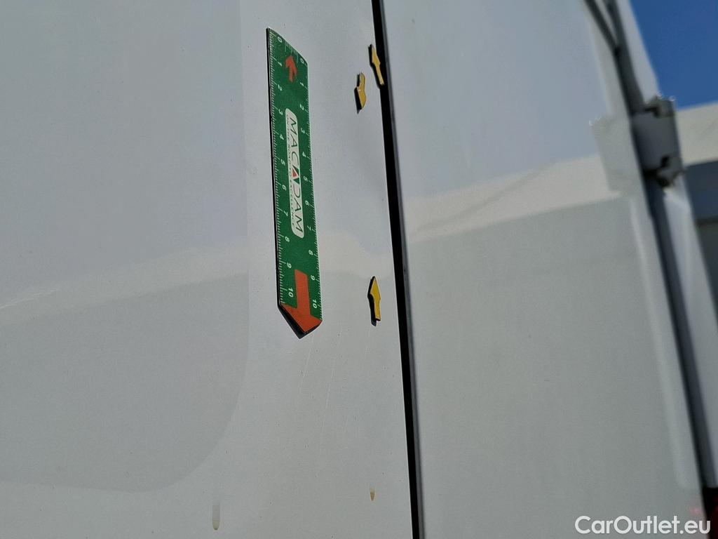  Fiat  Ducato FIAT  2014 4P Fourgon tôlé 3.0 M H2 2.3 Multijet 120 Pack Pro Nav #60