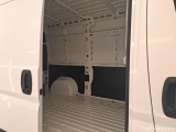  Peugeot  Boxer PEUGEOT  / 2014 / 4P / Fourgon tôlé BlueHDi S&S 120 ASPHALT 333 L2H2 #9