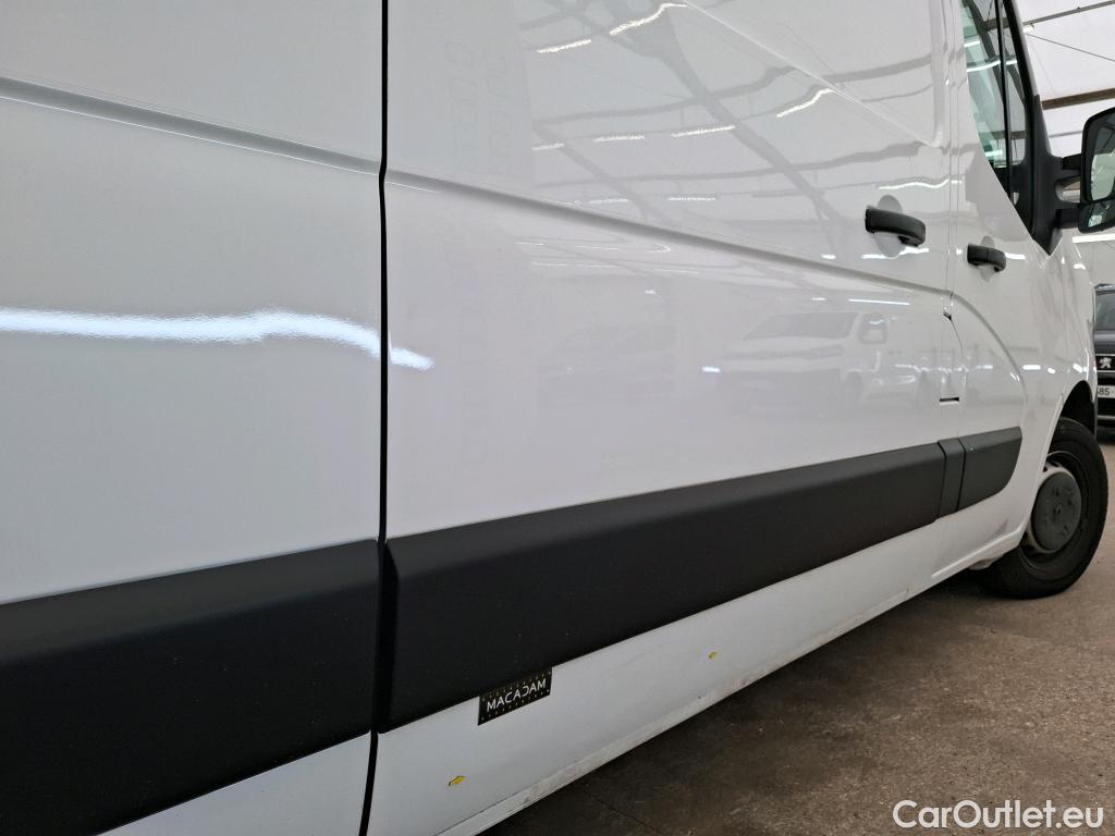  Renault  Master  III Fourgon L2H2 3 3 Grand Confort dCi 135CV BVM6 E6d #1