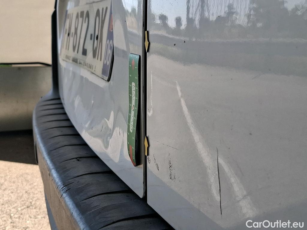  Renault  Kangoo  Express Extra (Série Spéciale) 1.5 dCi 90CV BVM5 E6 #48