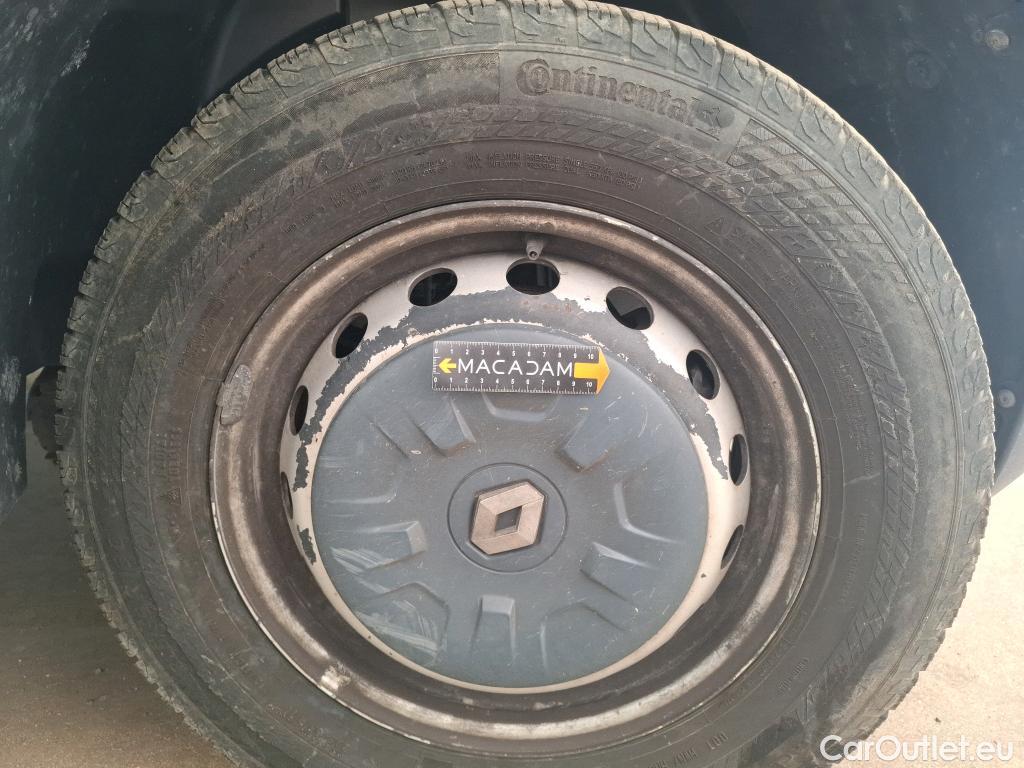  Renault  Master RENAULT  DC VU 4p Châssis double cabine DC GCf Trac F3500 L3 dCi 130 E6 #23
