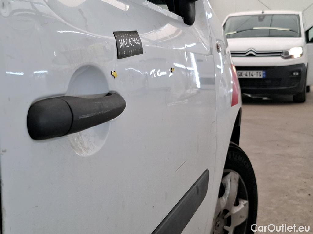  Renault  Kangoo  Express Maxi Extra (Série Spéciale) 1.5 dCi 90CV BVM5 E6 #9