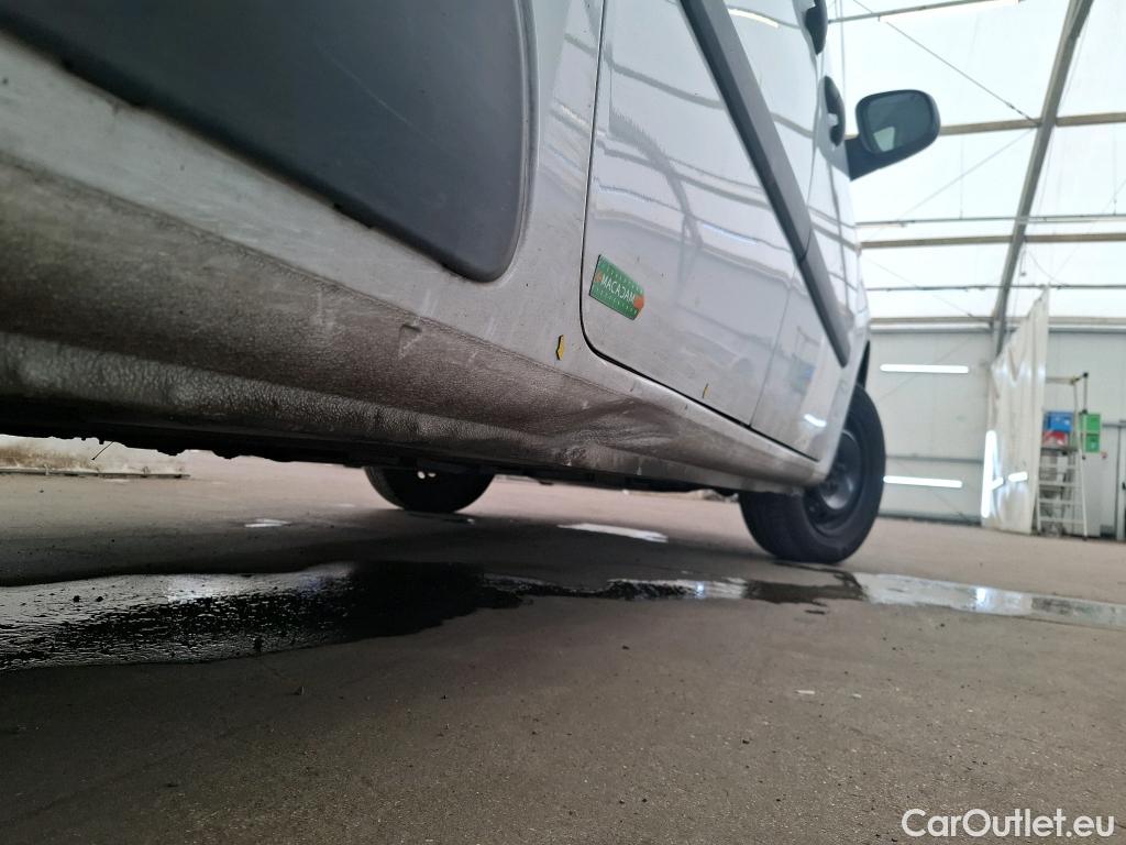  Renault  Kangoo  II Express Maxi Extra (Série Spéciale) 1.5 dCi 95CV BVM6 E6dT #12