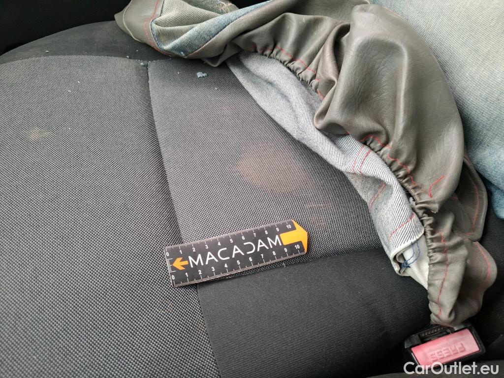  Renault  Master RENAULT  DC VU 4p Châssis double cabine DC GCf Trac F3500 L3 dCi 130 E6 #28