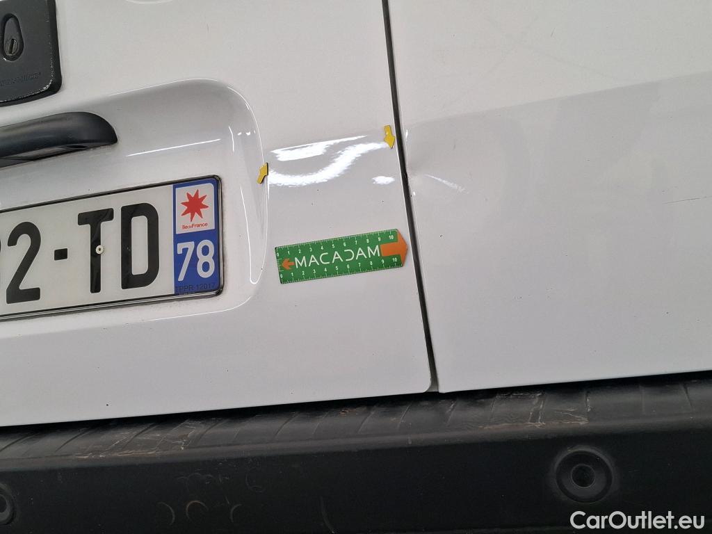  Renault  Kangoo  II Express Maxi Extra (Série Spéciale) 1.5 dCi 95CV BVM6 E6dT #19
