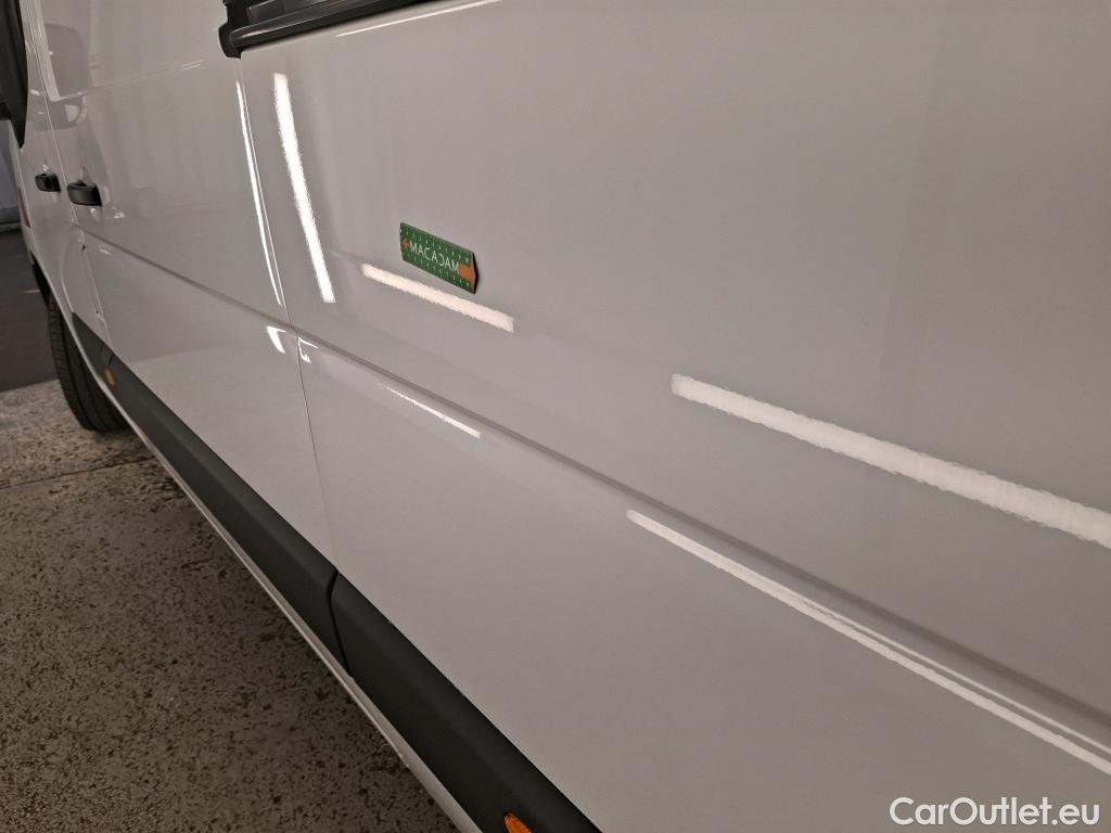  Renault  Master RENAULT  2019 4P Fourgon tôlé FG Tr GCF F3500 L3H2 Blue dCi 135 #1
