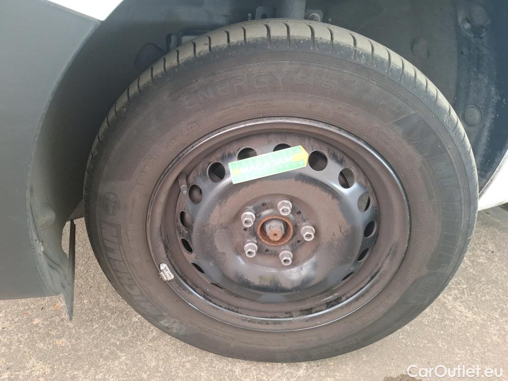  Renault  Kangoo  II Express Maxi Extra (Série Spéciale) 1.5 dCi 95CV BVM6 E6dT #25