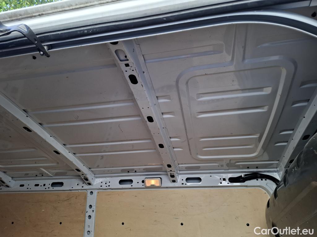  Renault  Master  III Fourgon L2H2 3 3 Grand Confort dCi 135CV BVM6 E6d #29