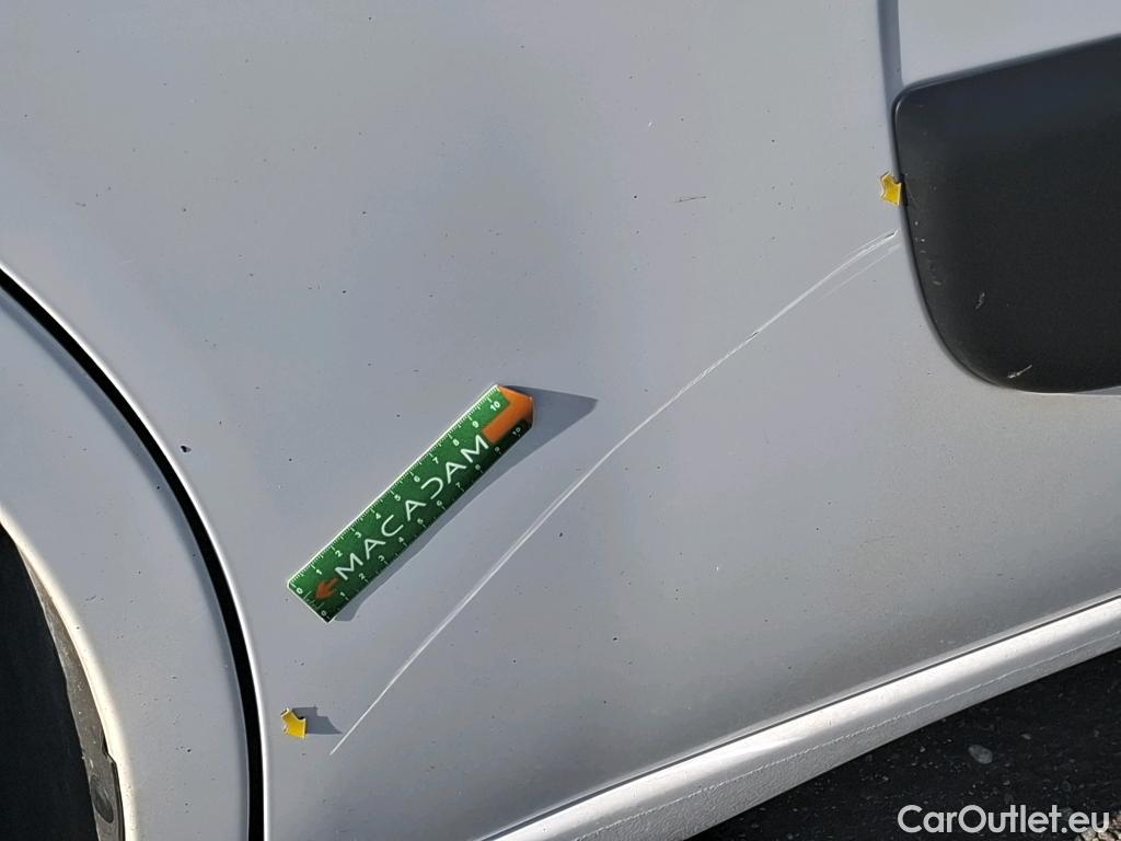  Renault  Master RENAULT  VU 4p Fourgon FG GCf Trac F3500 L3H2 Energy dCi 145 E6 #23
