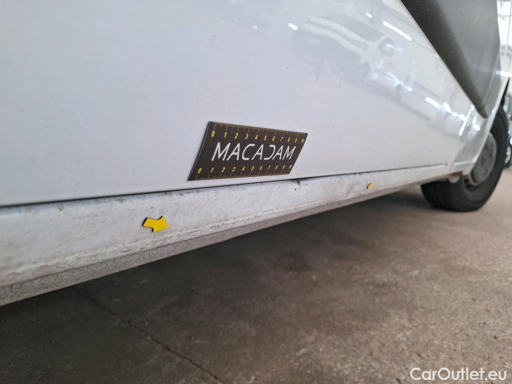  Renault  Master  III Fourgon L2H2 3 3 Grand Confort dCi 135CV BVM6 E6d #7